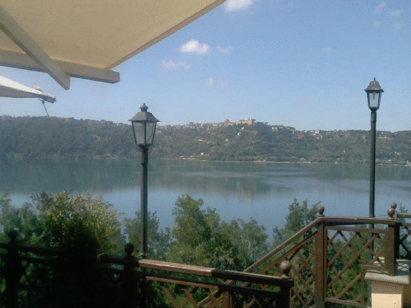 Hotel Villa Degli Angeli Castel Gandolfo Exterior photo