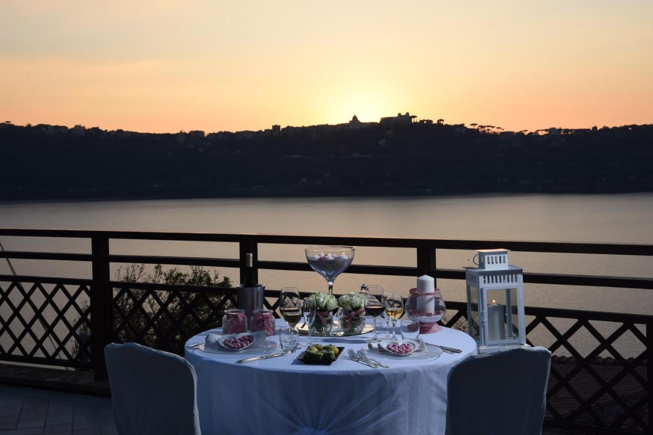 Hotel Villa Degli Angeli Castel Gandolfo Exterior photo